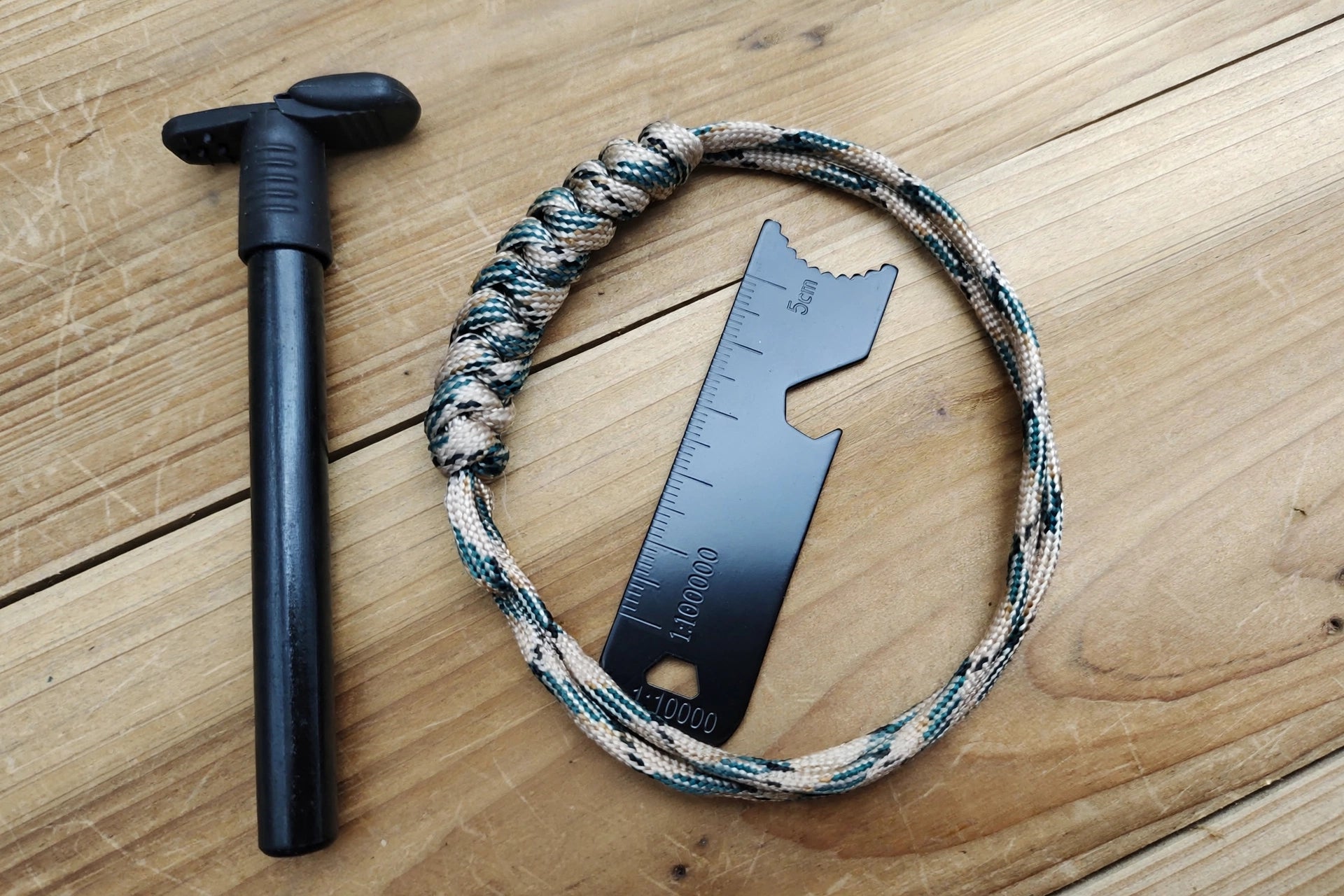 Multi-Functional Windproof Flint Outdoor Survival Magnesium Ferro Rod
