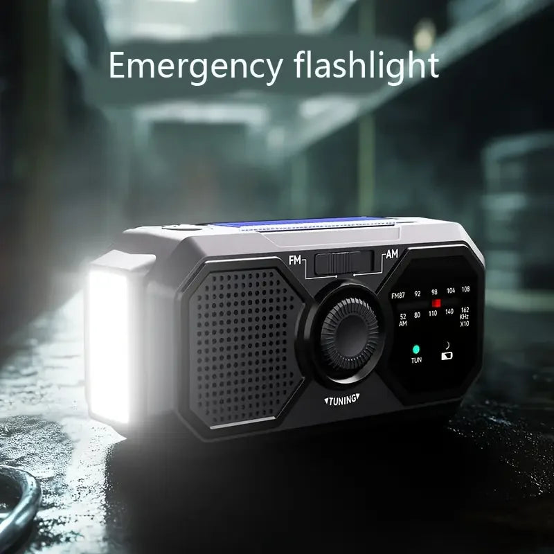 Emergency flashlight with radio功能在昏暗的环境中照亮